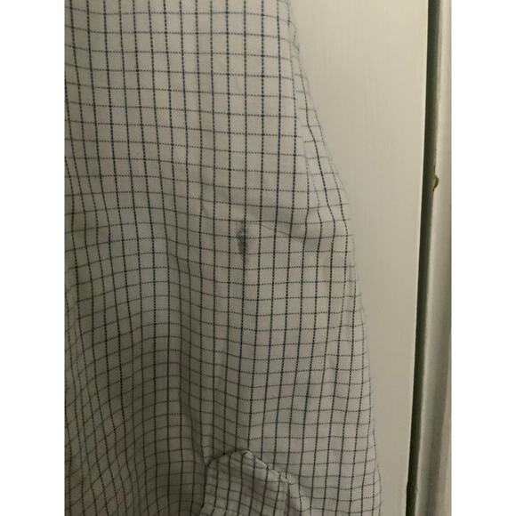 Bundle of Men's Dress Shirts L or 16.5/17 Size Multiple Brands - Picture 4 of 10